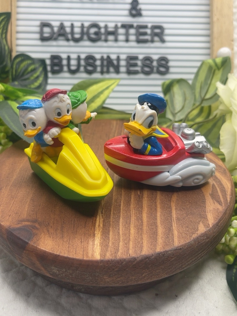 Vintage 2000 Mattel Disney Donald Duck Huey Dewey Louie Vehicle Toys Lot of 2

🦆